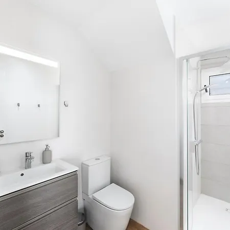 Menta Relaxing Corner In Front Of The Ocean וילה