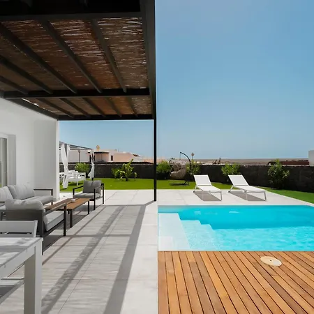 Menta Relaxing Corner In Front Of The Ocean פלאיה בלנקה