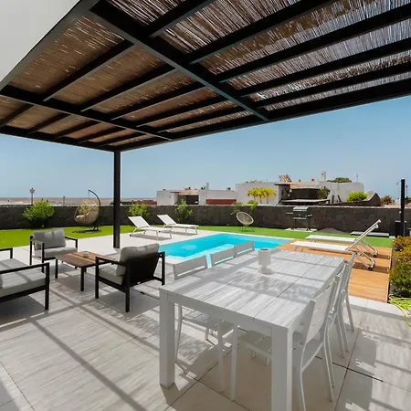 וילה Menta Relaxing Corner In Front Of The Ocean *