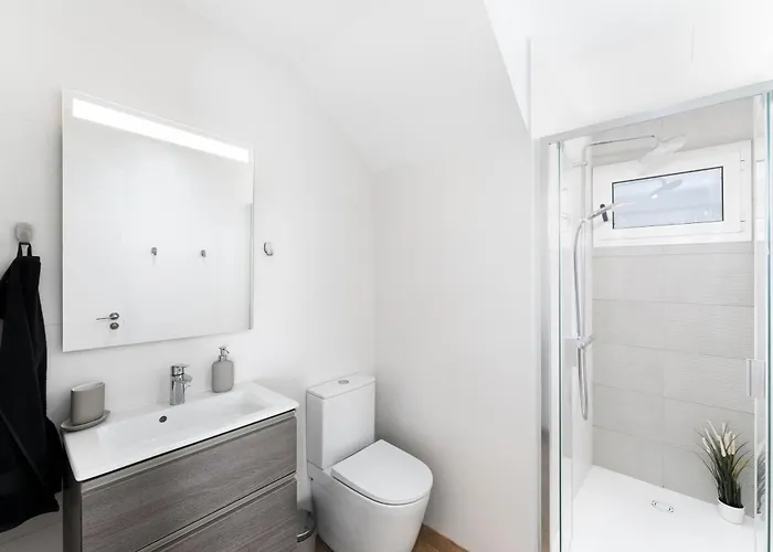 Menta Relaxing Corner In Front Of The Ocean 빌라