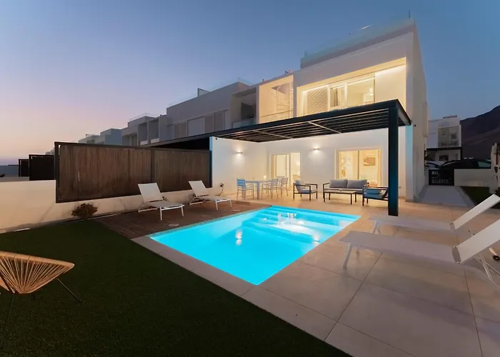 Menta Relaxing Corner In Front Of The Ocean *